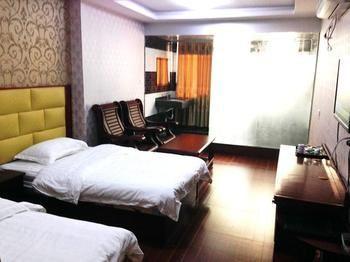 Liuzhou Jinqiao Business Hotel Екстериор снимка